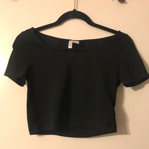 Black Short Sleeved Cropped Top Size M